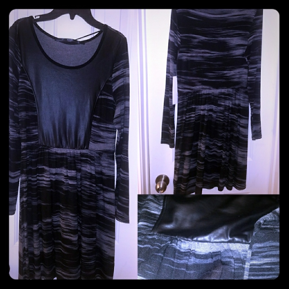 NWT XS KENSIE BABY DOLL DRESS